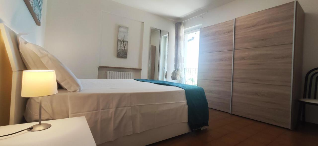 Sara Holiday Rentals Bardolino Ngoại thất bức ảnh